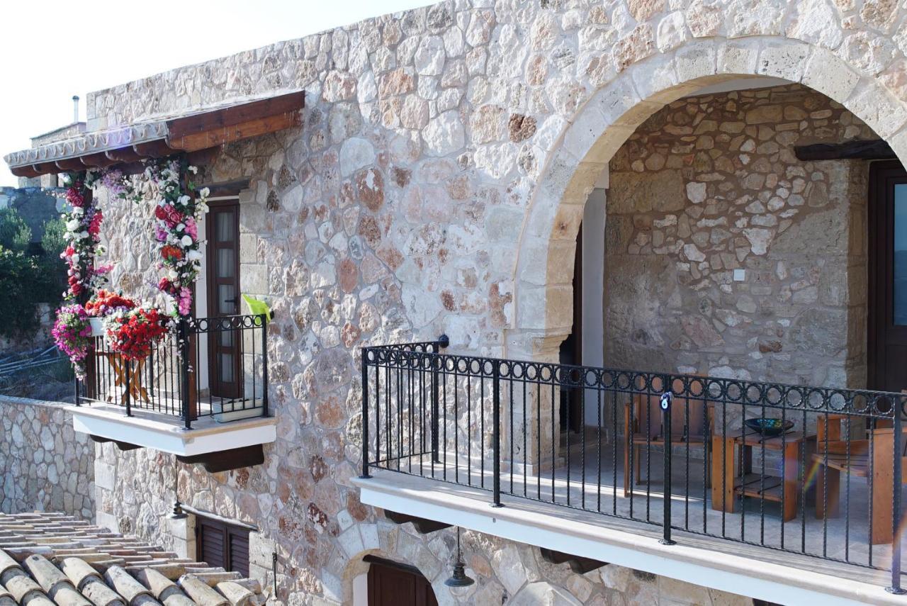 Hanna Koumi Boutique Hotel Kormakiti Luaran gambar